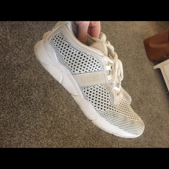 Guess athletic shoes - Picture 2 of 4